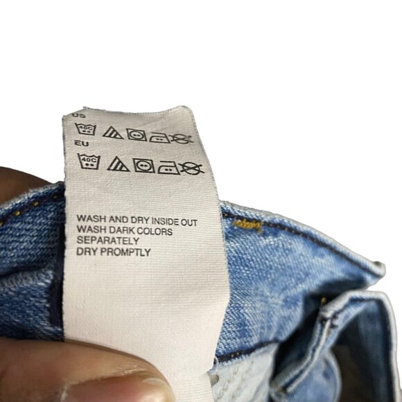 Tommy Hilfiger Men's Light Wash Premium Slim Straight Denim Jeans - Picture 11 of 11